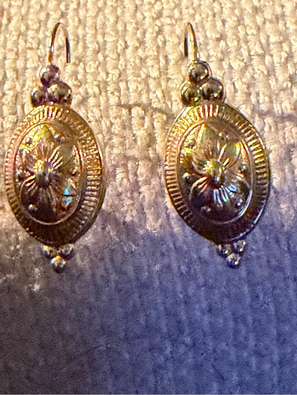 Victorian Revival style 14 karat yellow gold drop earrings -NEW - Picture 5 of 12